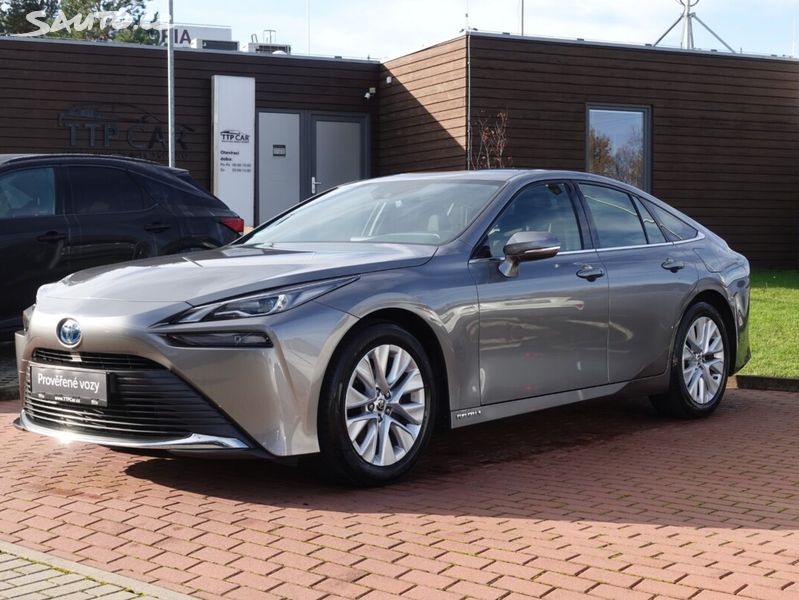 Toyota Mirai, Fuel cell Comfort